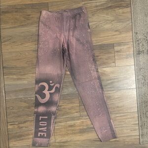 Women's Om Symbol Leggings in Pink